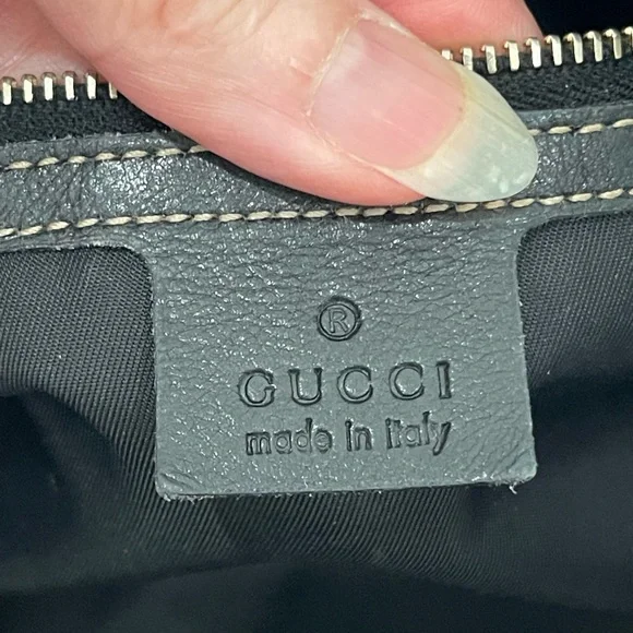 Gucci Black Dialux Britt Leather Boston Bag with Gold Hardware. COA. - Picture 8 of 13